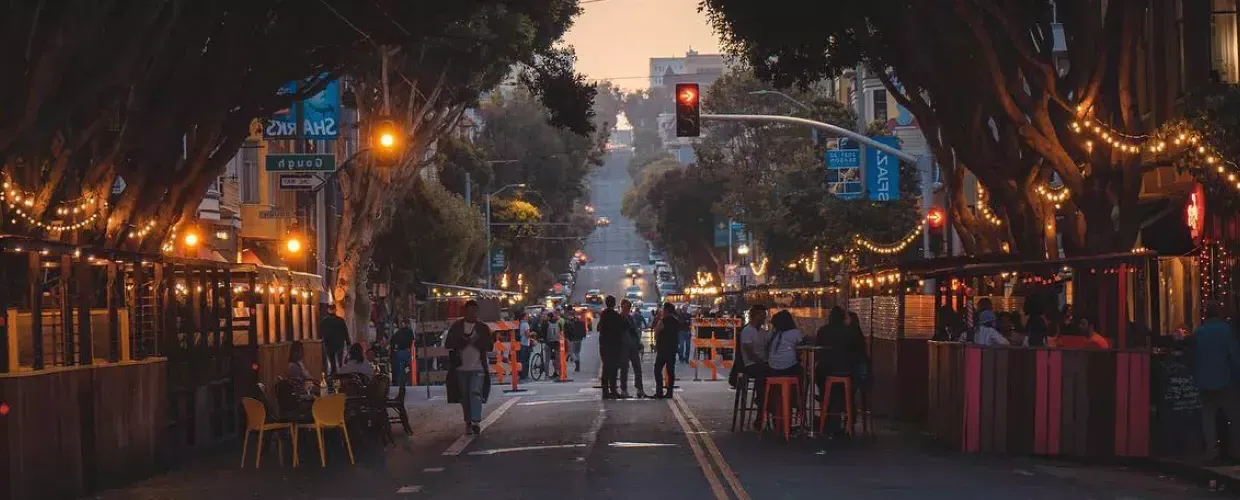 Hayes Valley outdoor dining at sunset 